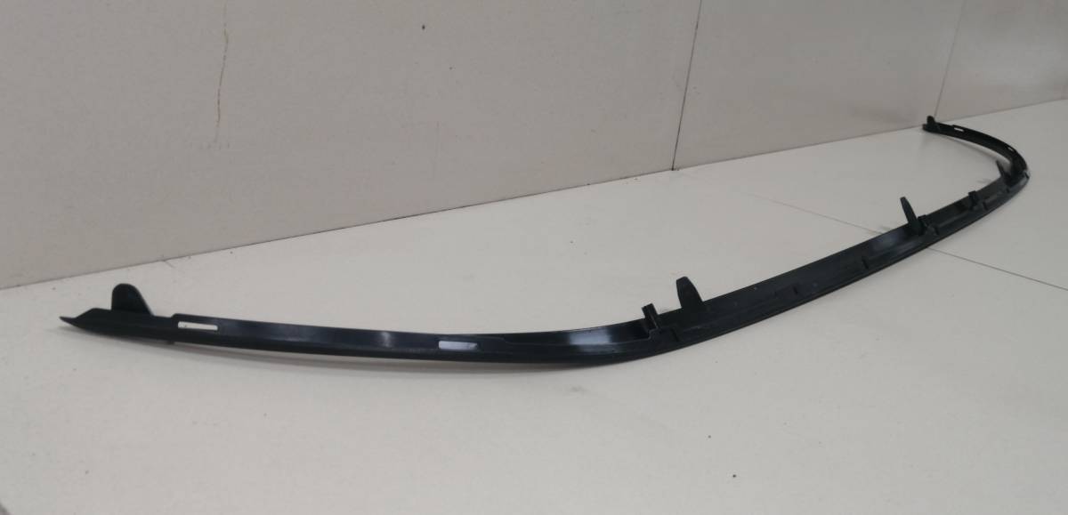 Накладка на решетку радиатора Honda CR-V 2007-2012