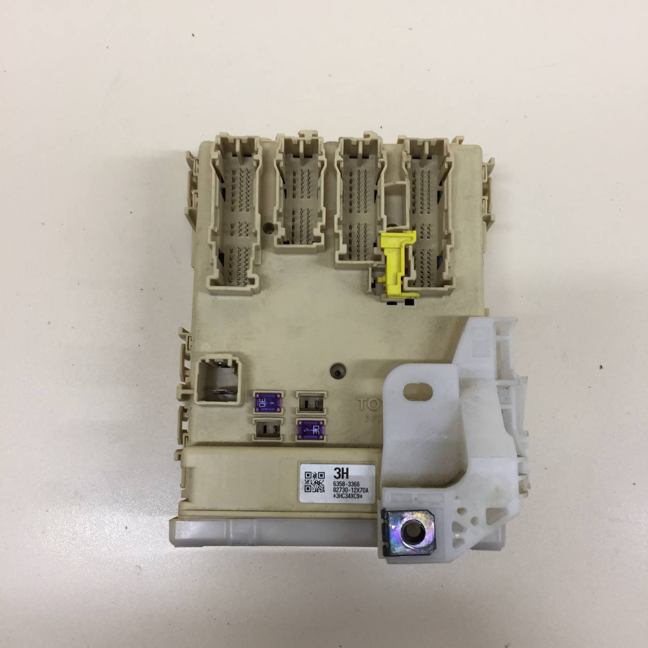 Блок предохранителей Toyota Corolla E180 2013-2019