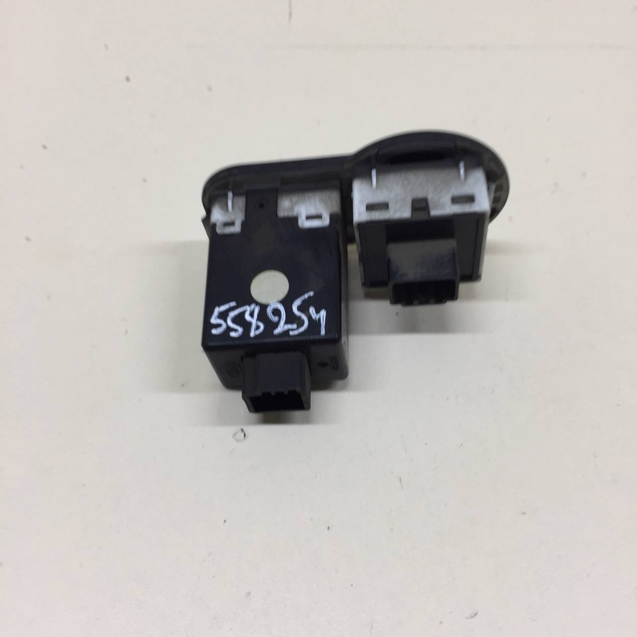 Кнопка корректора фар Kia Spectra (SD) 2004-2011