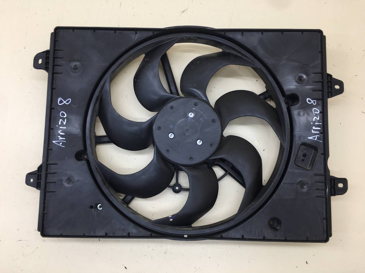 Диффузор вентилятора Chery Arrizo 8 2022>