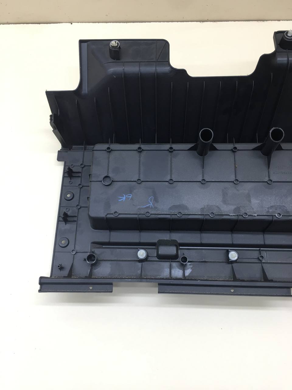 Ящик для инструментов Toyota Rav 4 (A30) 2006-2013