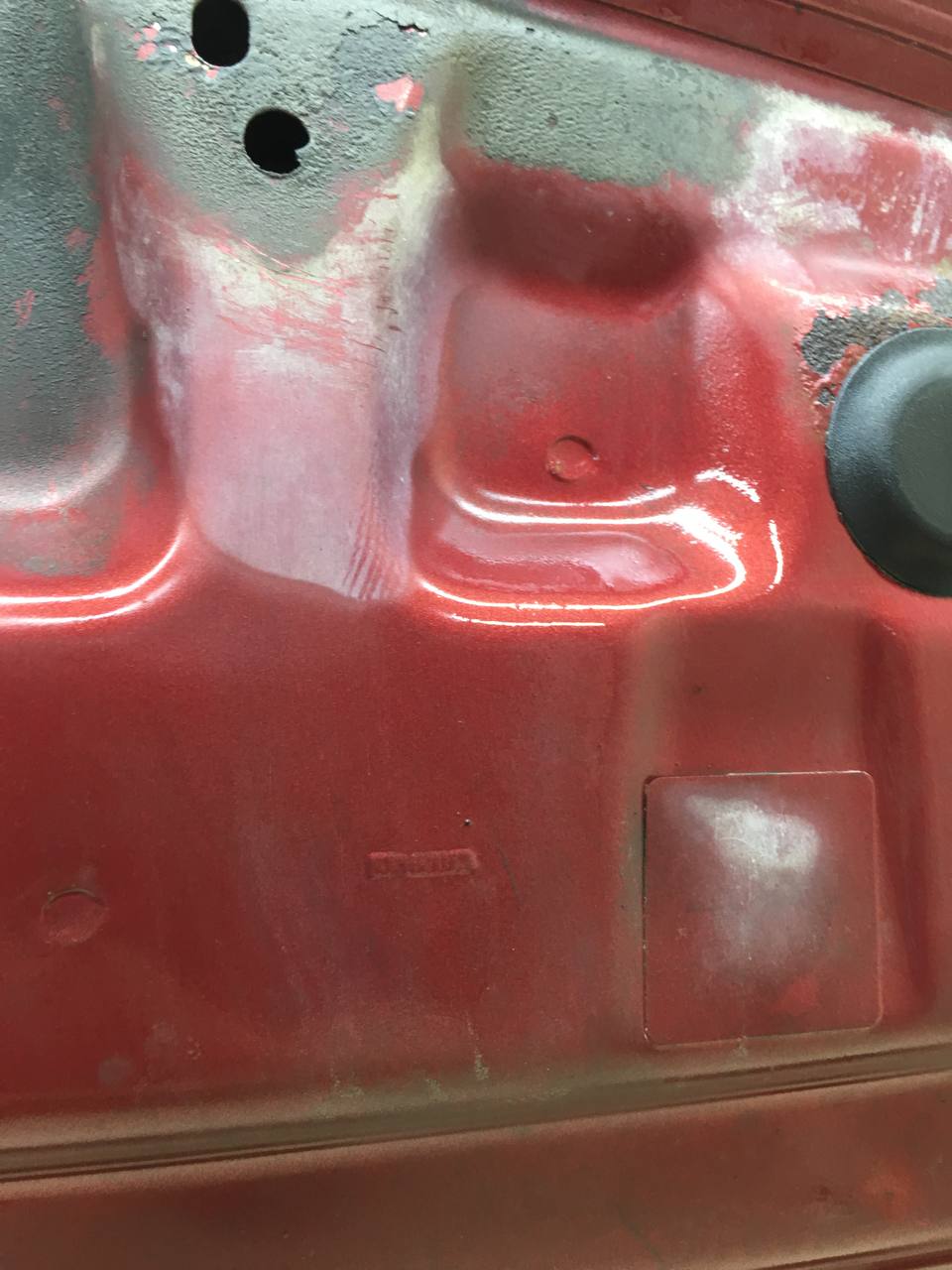 Капот Renault Sandero 2009-2014