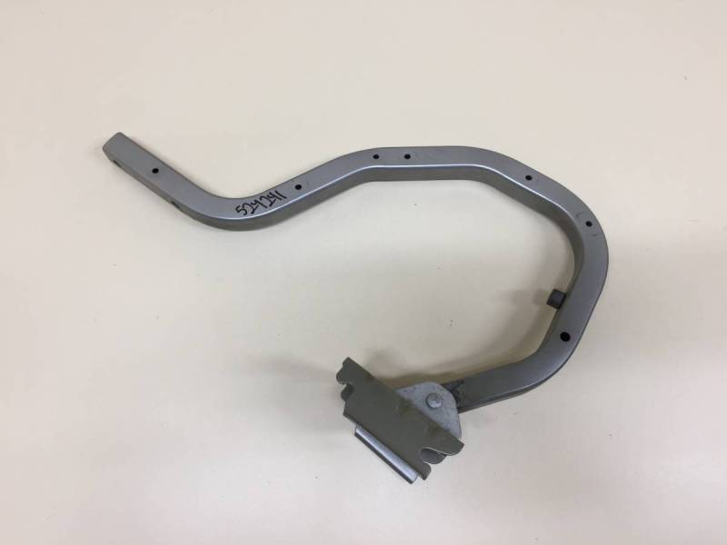 Петля крышки багажника Nissan Almera (N16) 2000-2006