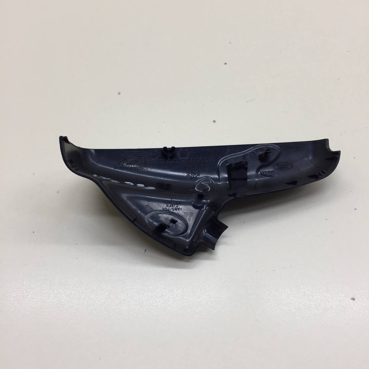 Накладка декоративная Jaguar XF 2007-2015