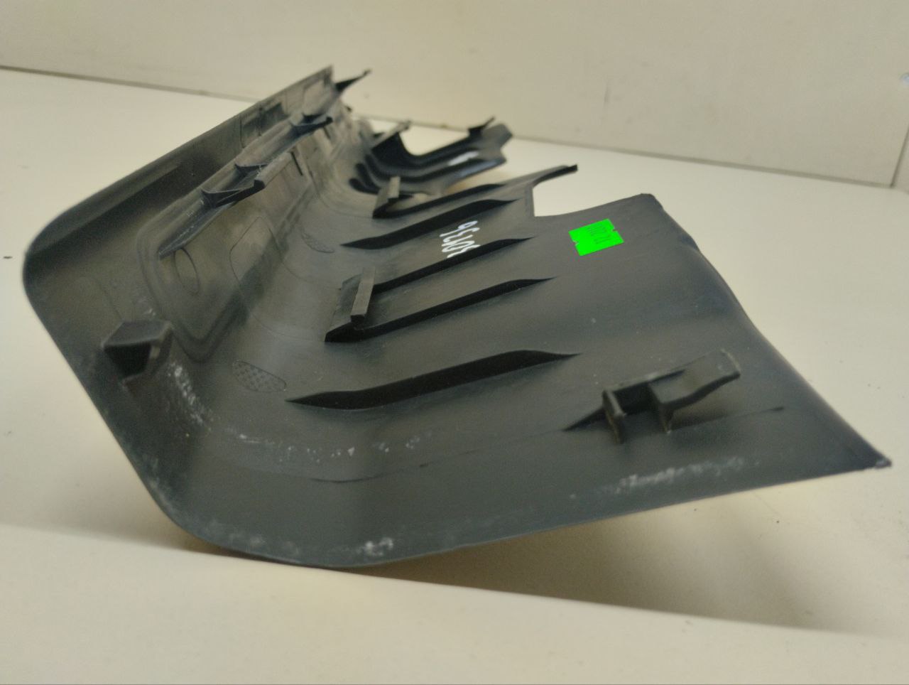 Накладка порога (внутренняя) Mitsubishi Outlander (GF) 2012>