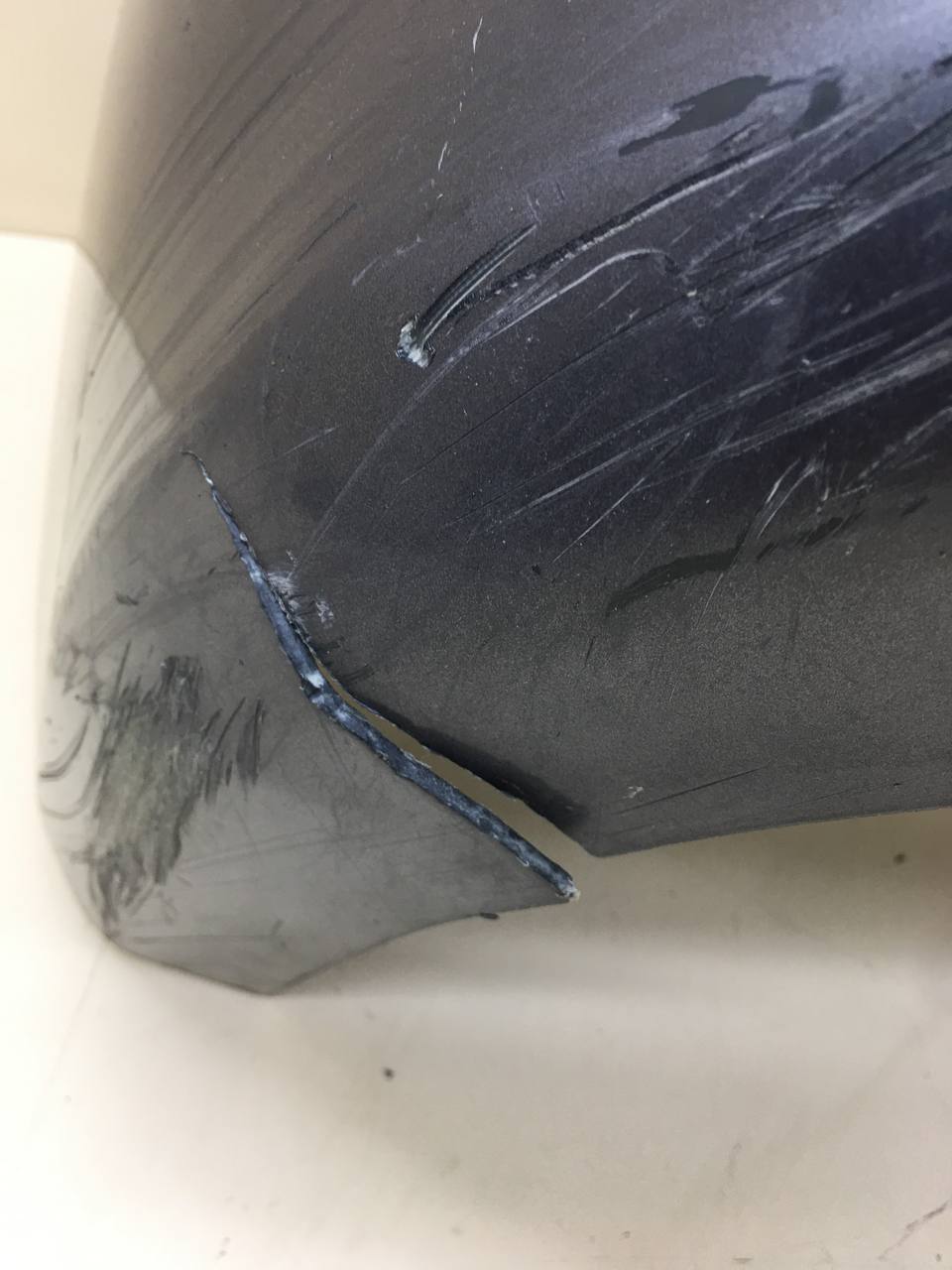 Бампер передний Mitsubishi Lancer 9  (CS/Classic) 2000-2011