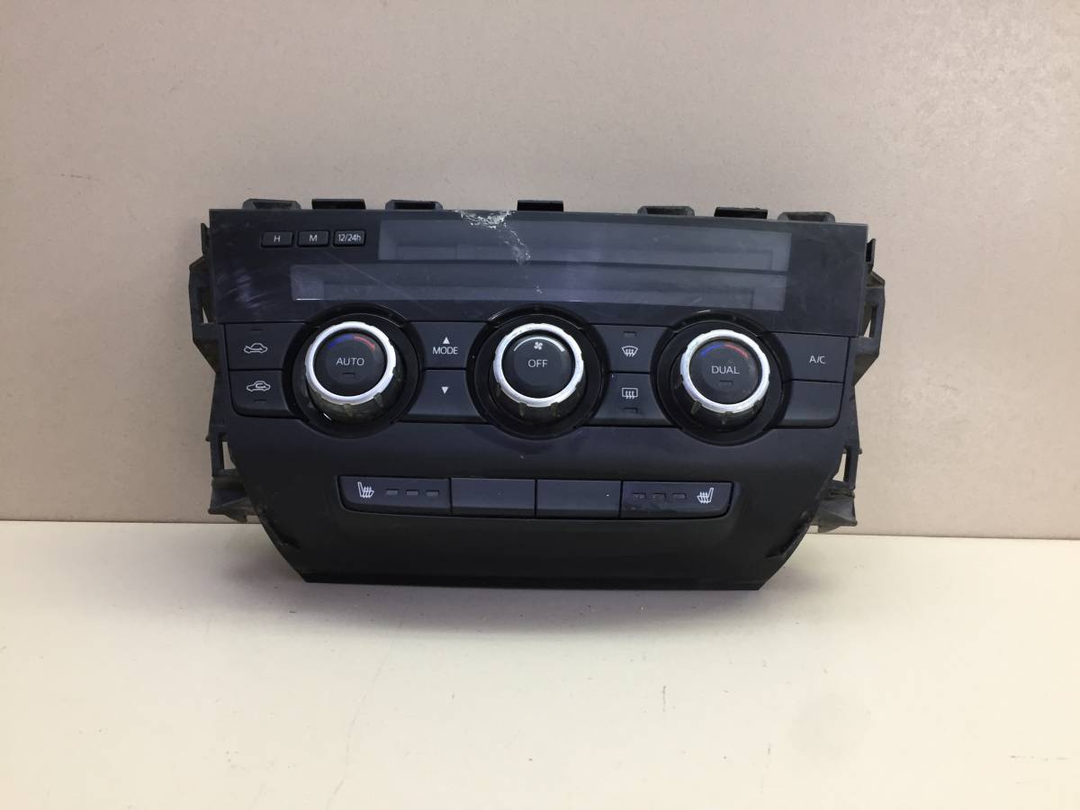 Блок управления климатической установкой Mazda CX-5 (KE) 2011-2017