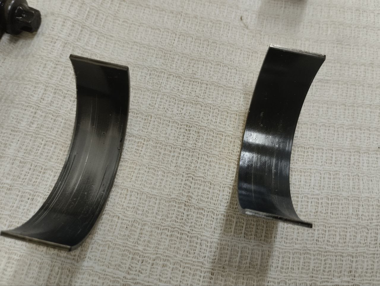 Поршень с шатуном Audi Q5 (8R) 2008-2017