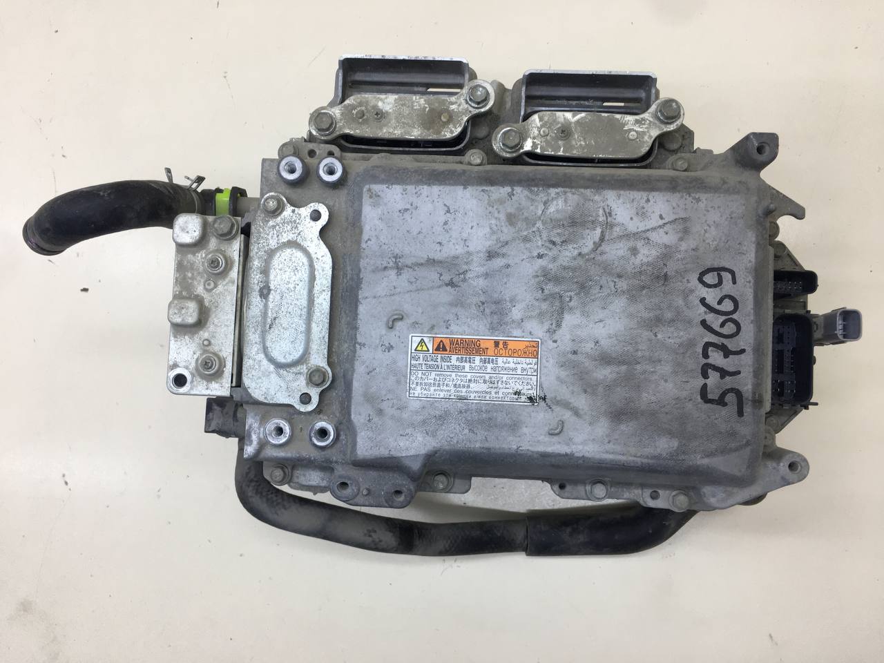 Инвертор Toyota Rav 4 (XA40) 2013-2019 Инвертор Toyota Rav 4 (XA40) 2013-2019