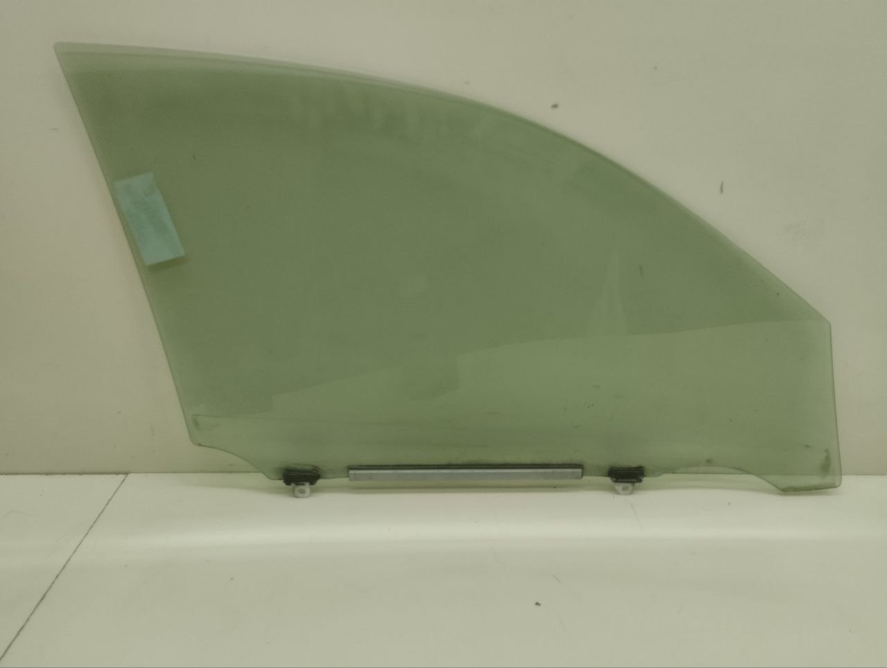 Стекло двери передней левой Toyota Rav 4 (A30) 2006-2013
