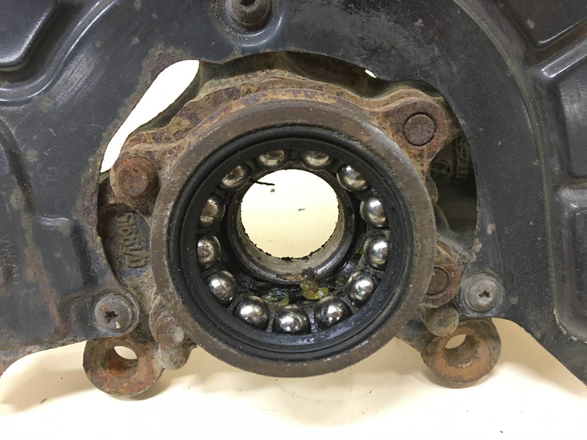 Кулак поворотный передний правый Volkswagen Tiguan (5N1) 2007-2011