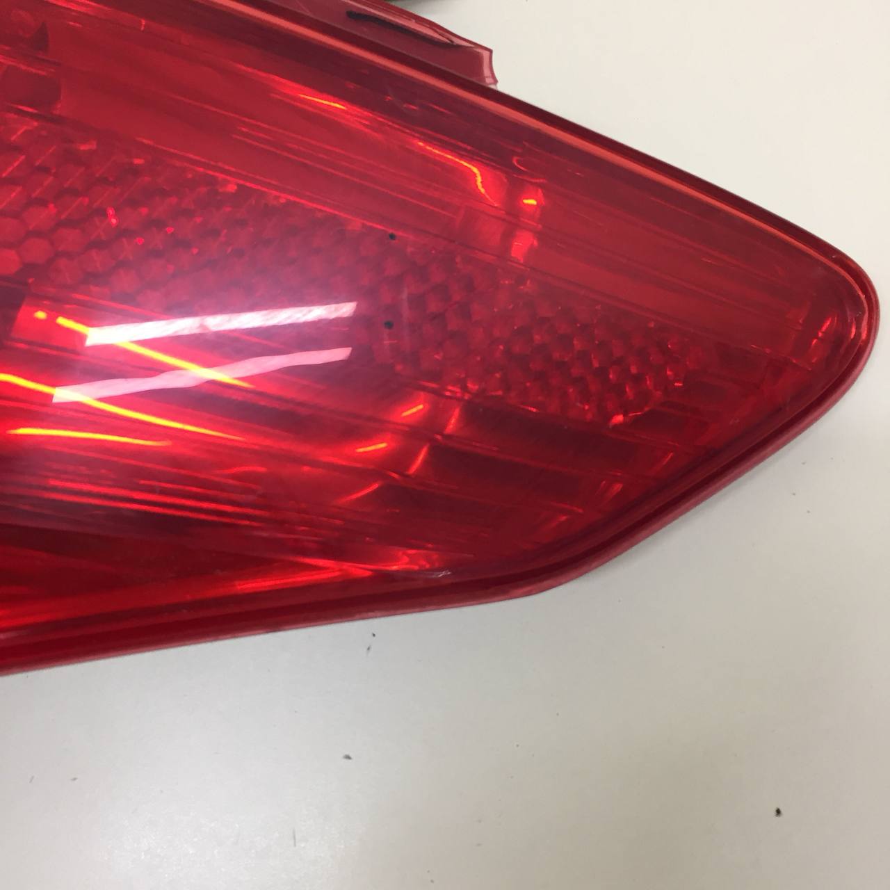 Фонарь задний правый Peugeot 308 2007>