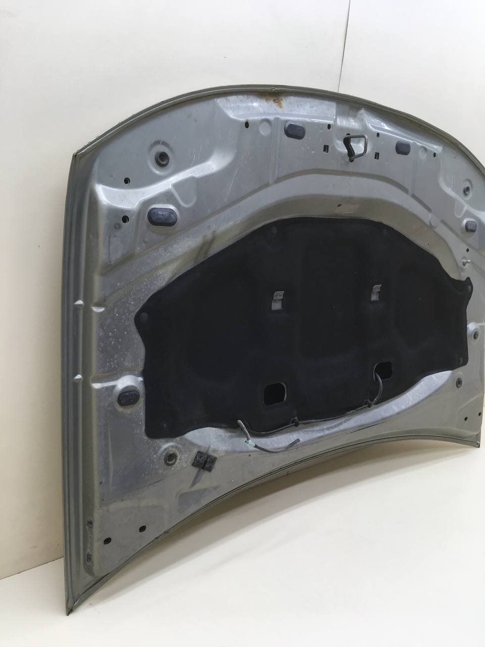 Капот Renault Duster (HSA, HSM) 2012> Капот Renault Duster (HSA, HSM) 2012>
