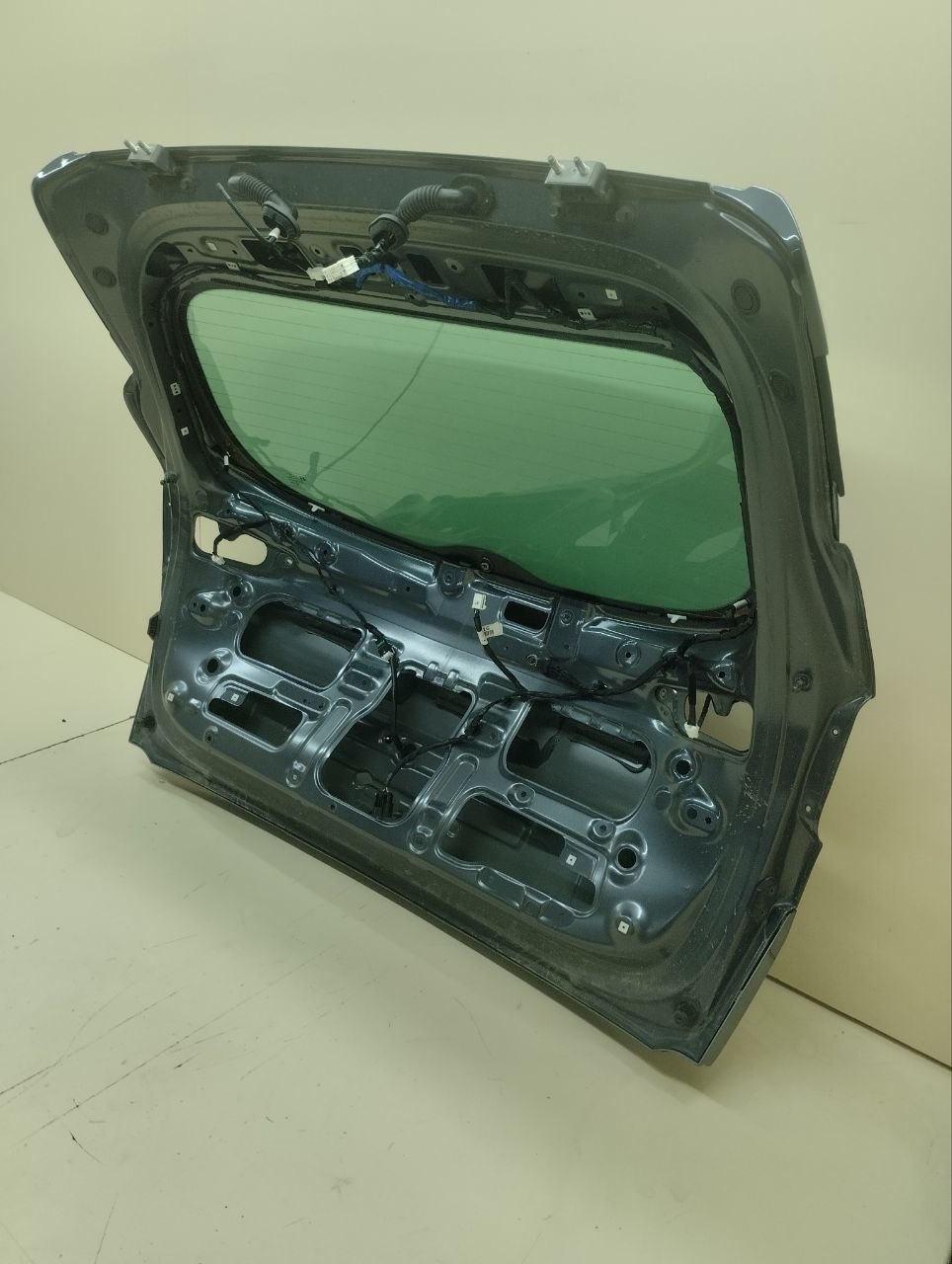 Дверь багажника со стеклом Hyundai Tucson (TL) 2015-2021 Дверь багажника со стеклом Hyundai Tucson (TL) 2015-2021
