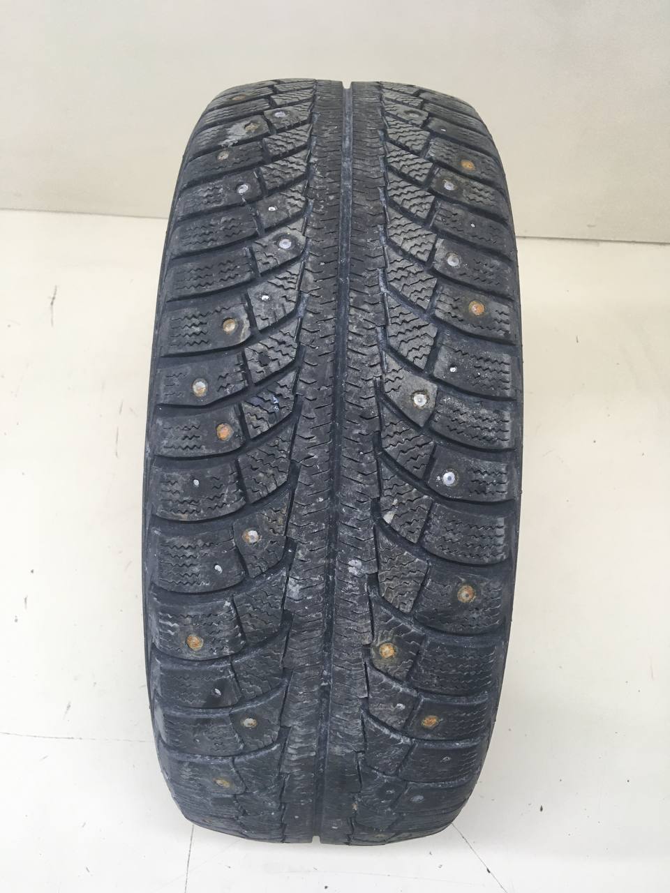 Шины R16 Зимние шипованные Matador Sibir Ise 2