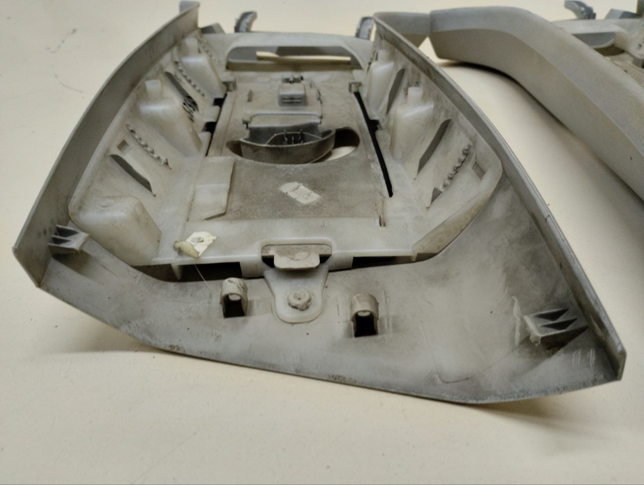 Обшивка стойки Peugeot 308 2007>