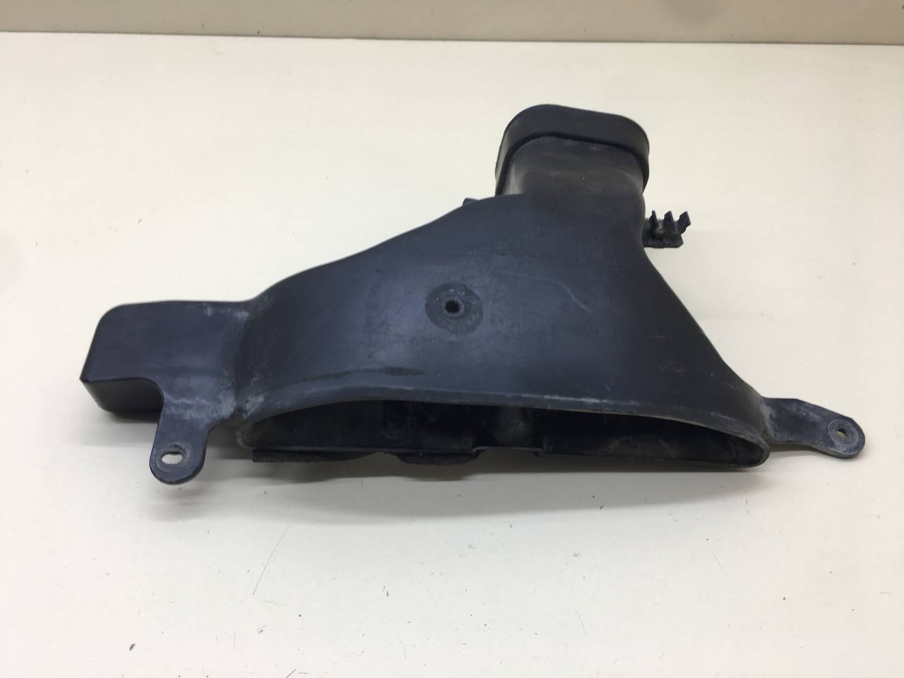 Воздухозаборник (внутри) Lexus ES (SV40) 2006-2012