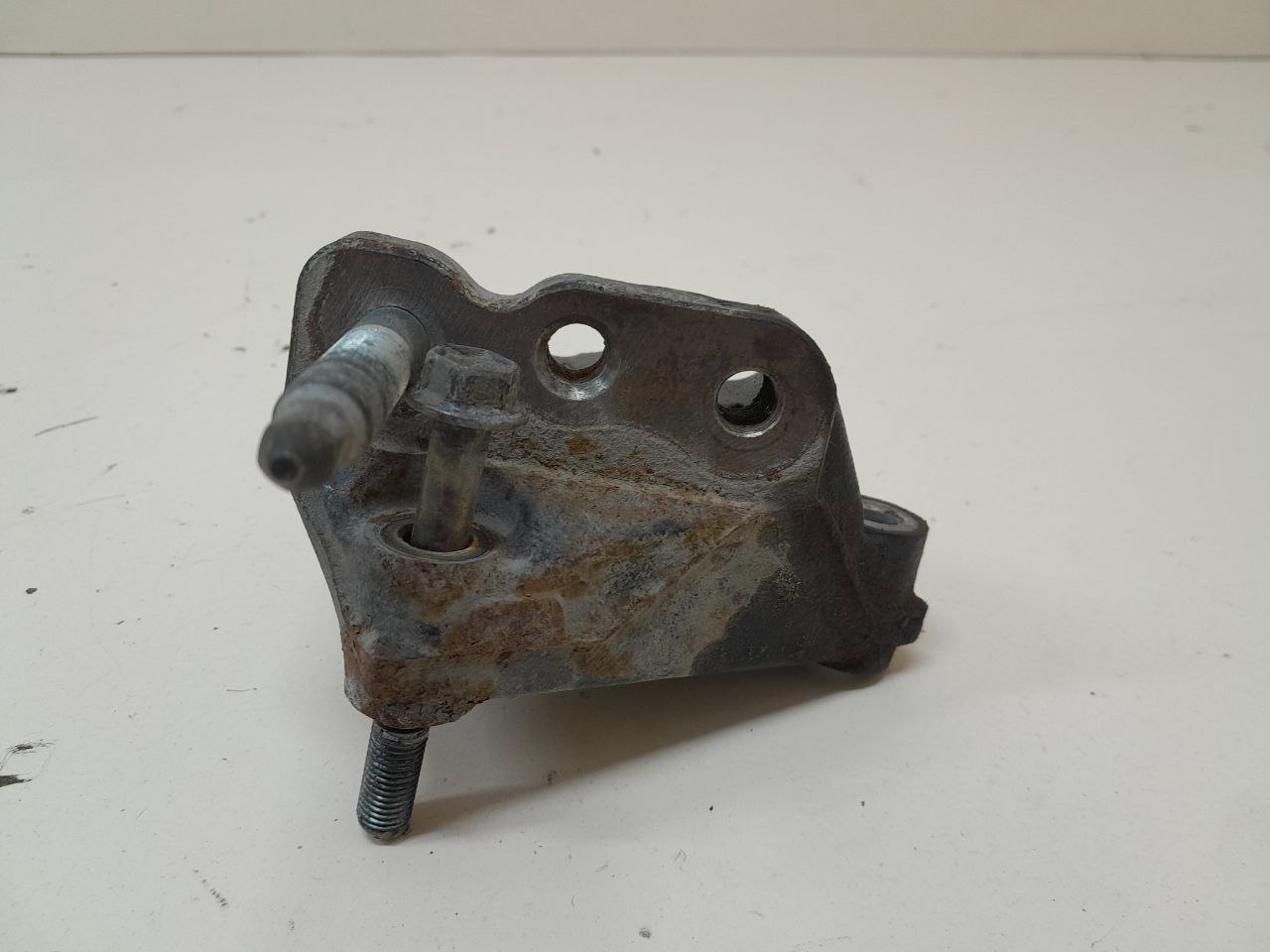 Кронштейн двигателя правый Toyota Rav 4 (A30) 2006-2013