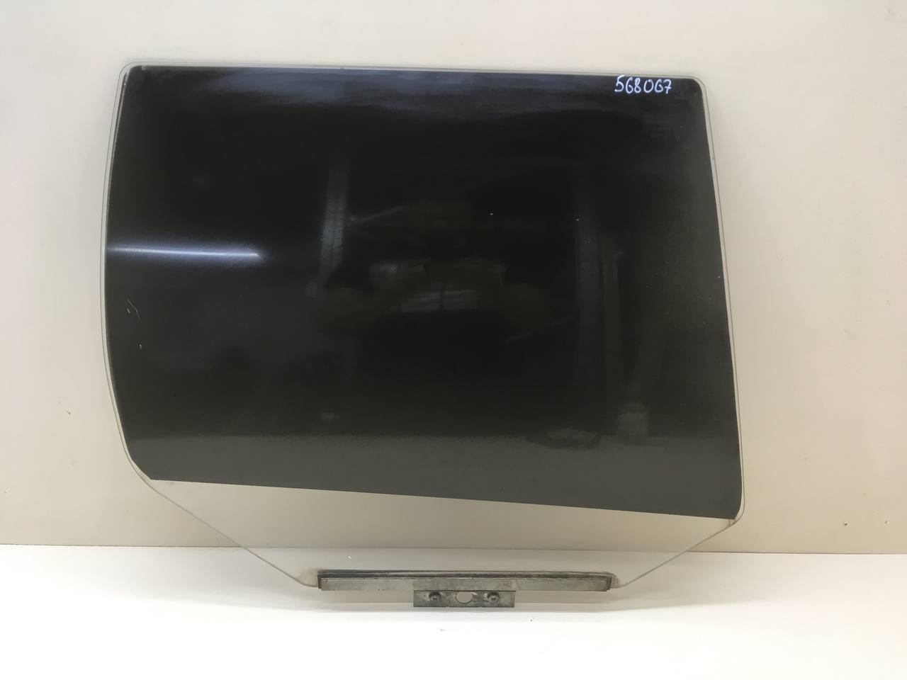 Стекло двери задней правой Chevrolet Niva 2002-2009