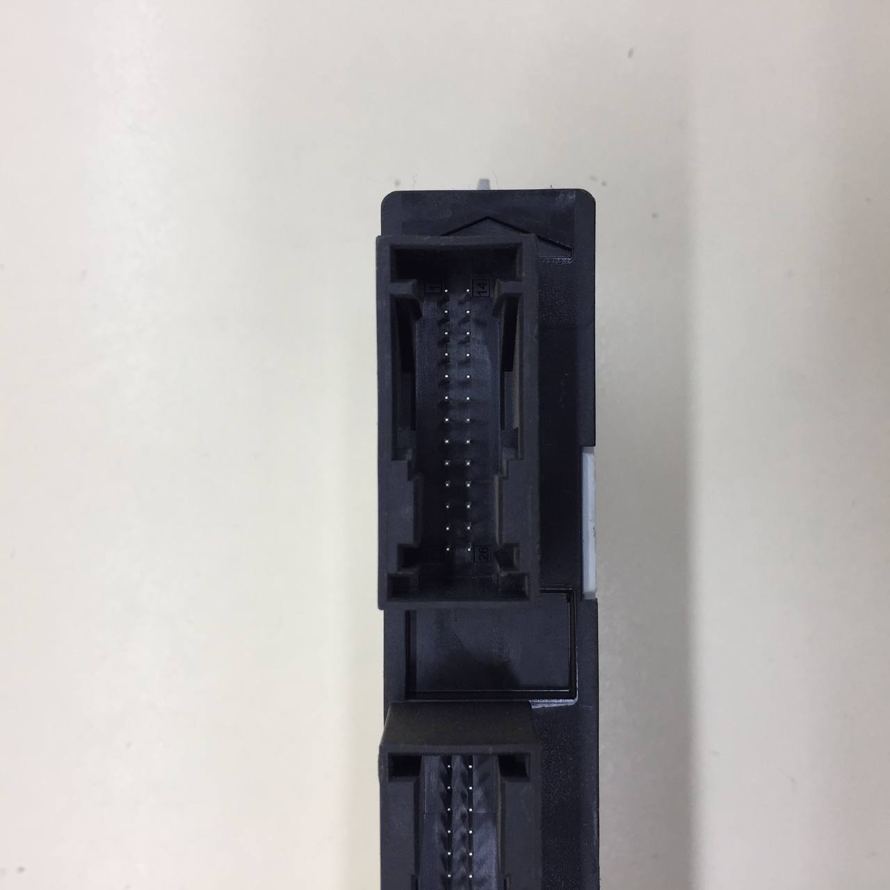 Блок электронный BMW 5-series F10/F11 2009-2016 Блок электронный BMW 5-series F10/F11 2009-2016