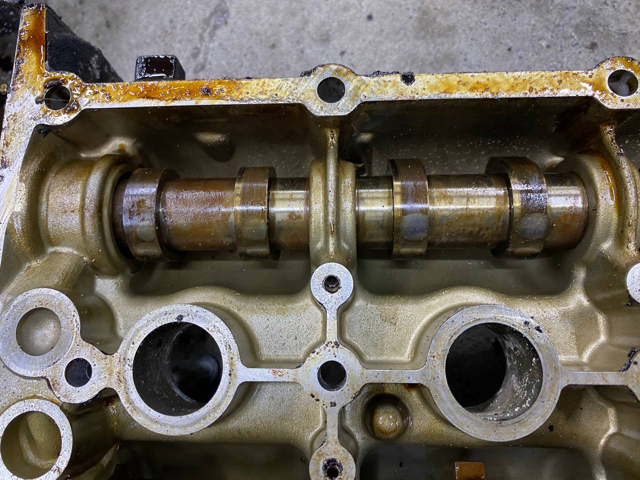 Головка блока цилиндров Skoda Rapid 2012-2020