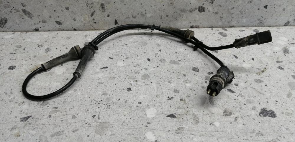Датчик ABS передний левый Renault Megane (2) 2002-2009