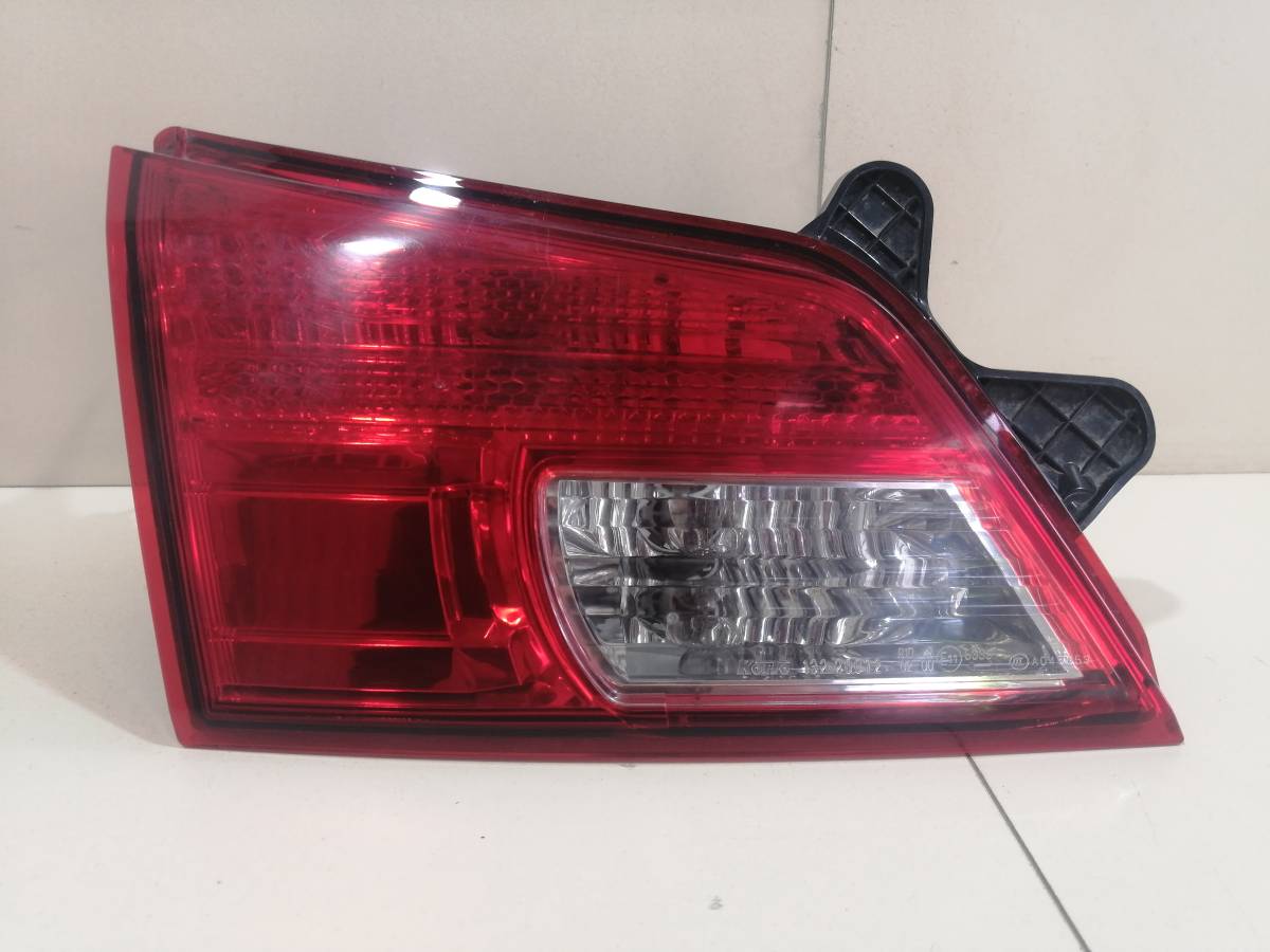 Фонарь задний внутренний левый Subaru Legacy Outback (BR/B14) 2010-2014