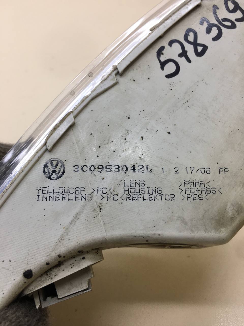 Указатель поворота в бампер правый Volkswagen Passat B6 2005-2010