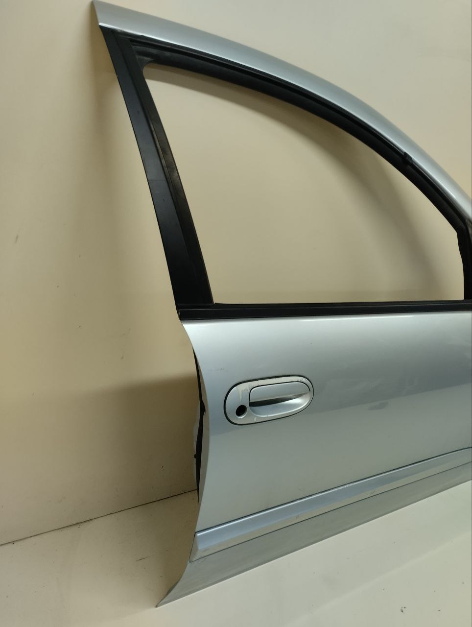 Дверь передняя правая Nissan Almera Classic (B10) 2006-2013