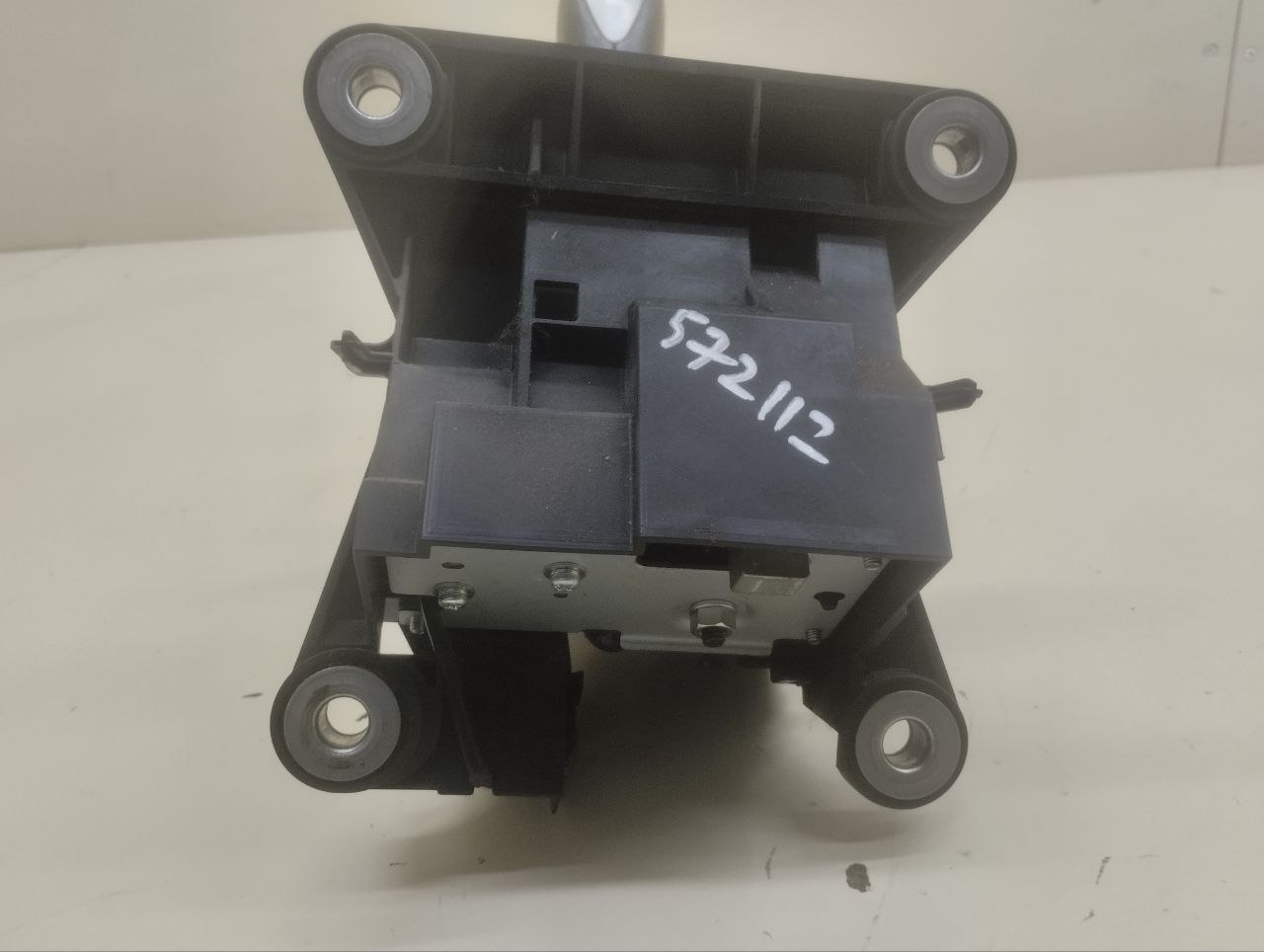 Кулиса КПП Toyota Auris (E150) 2006-2012
