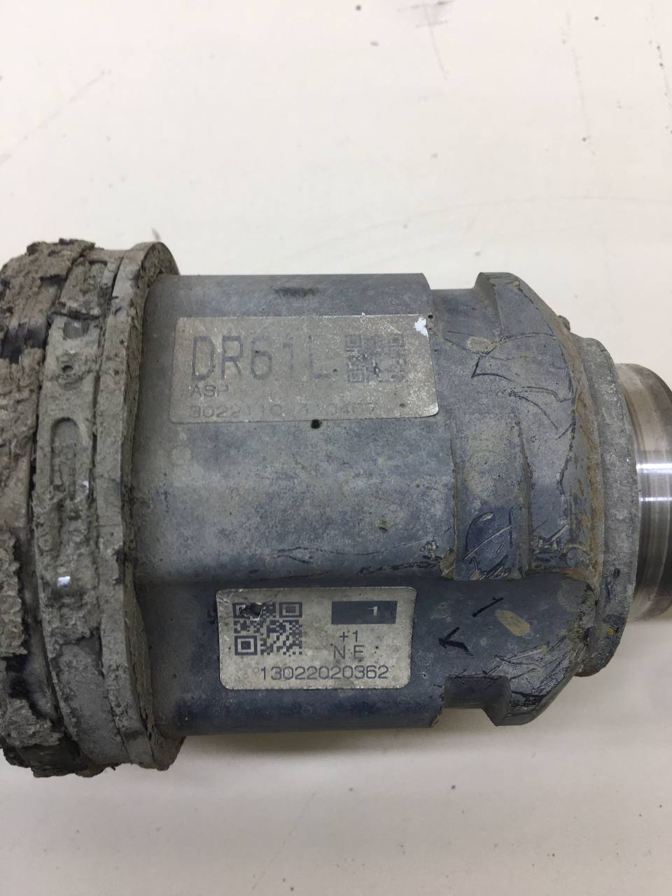 Полуось передняя левая Toyota Rav 4 (XA40) 2013-2019 Полуось передняя левая Toyota Rav 4 (XA40) 2013-2019