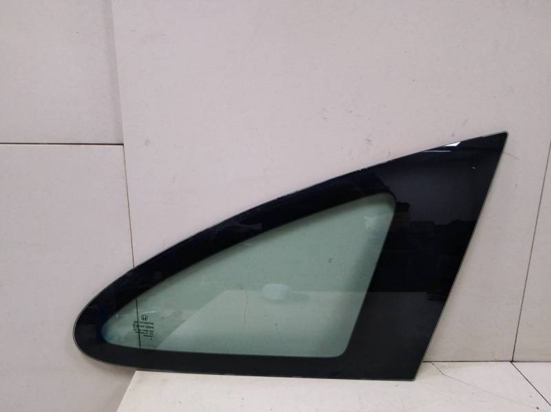 Стекло кузовное глухое правое Honda CR-V 2007-2012 Стекло кузовное глухое правое Honda CR-V 2007-2012