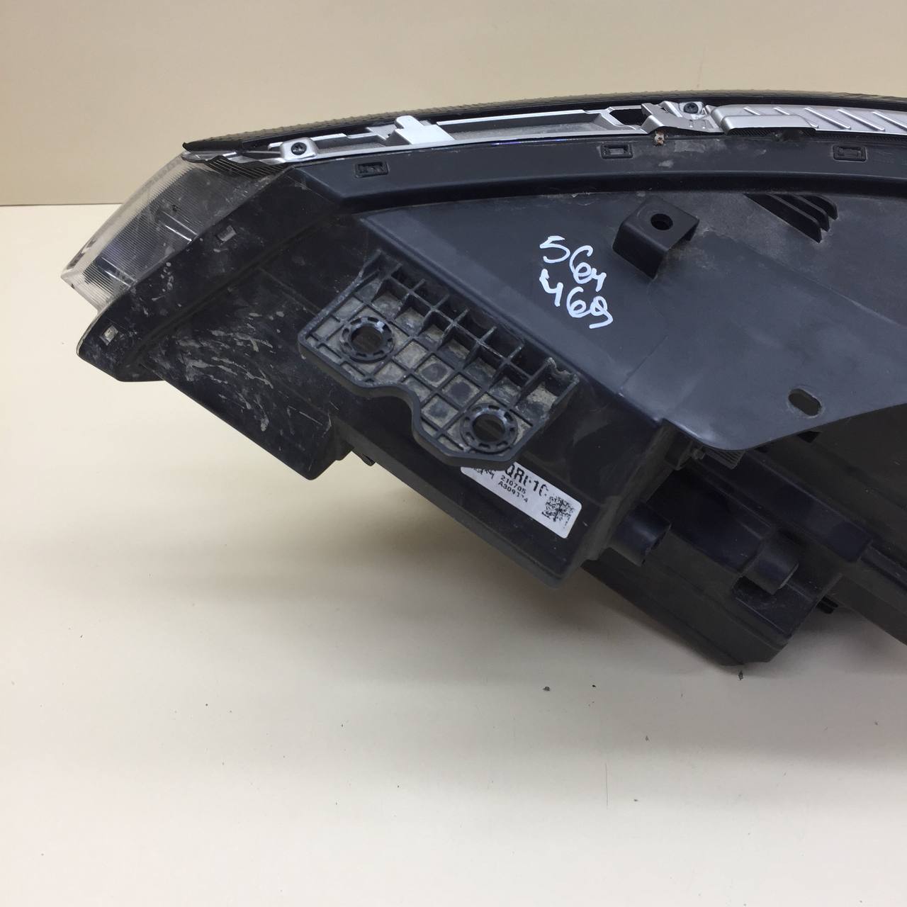 Фара правая Kia Seltos 2019>