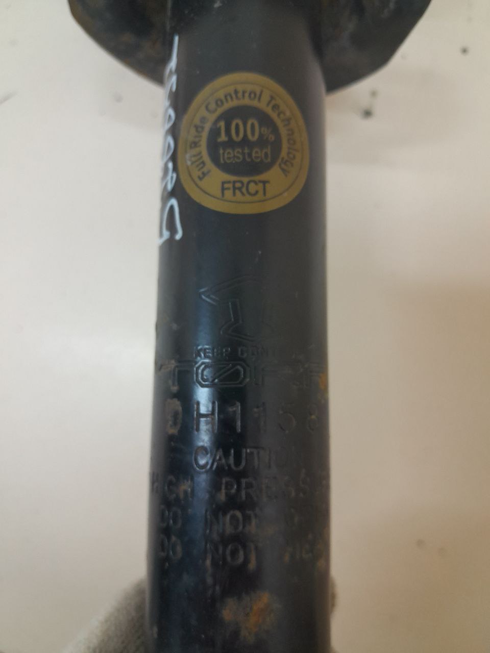 Амортизатор задний Nissan Almera Classic (B10) 2006-2013