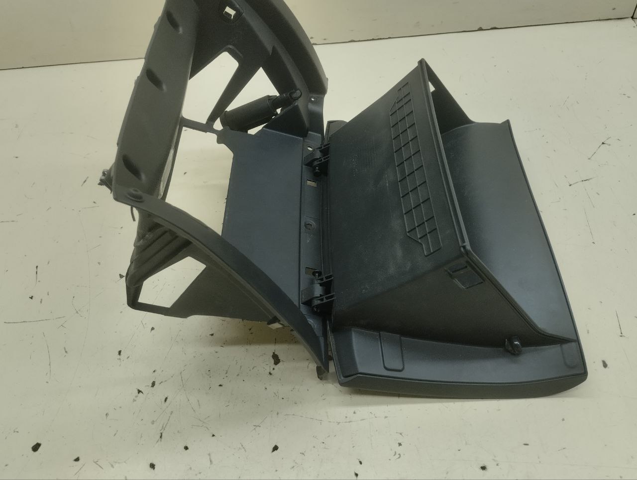 Бардачок Hyundai Elantra (HD) 2006-2010 Бардачок Hyundai Elantra (HD) 2006-2010