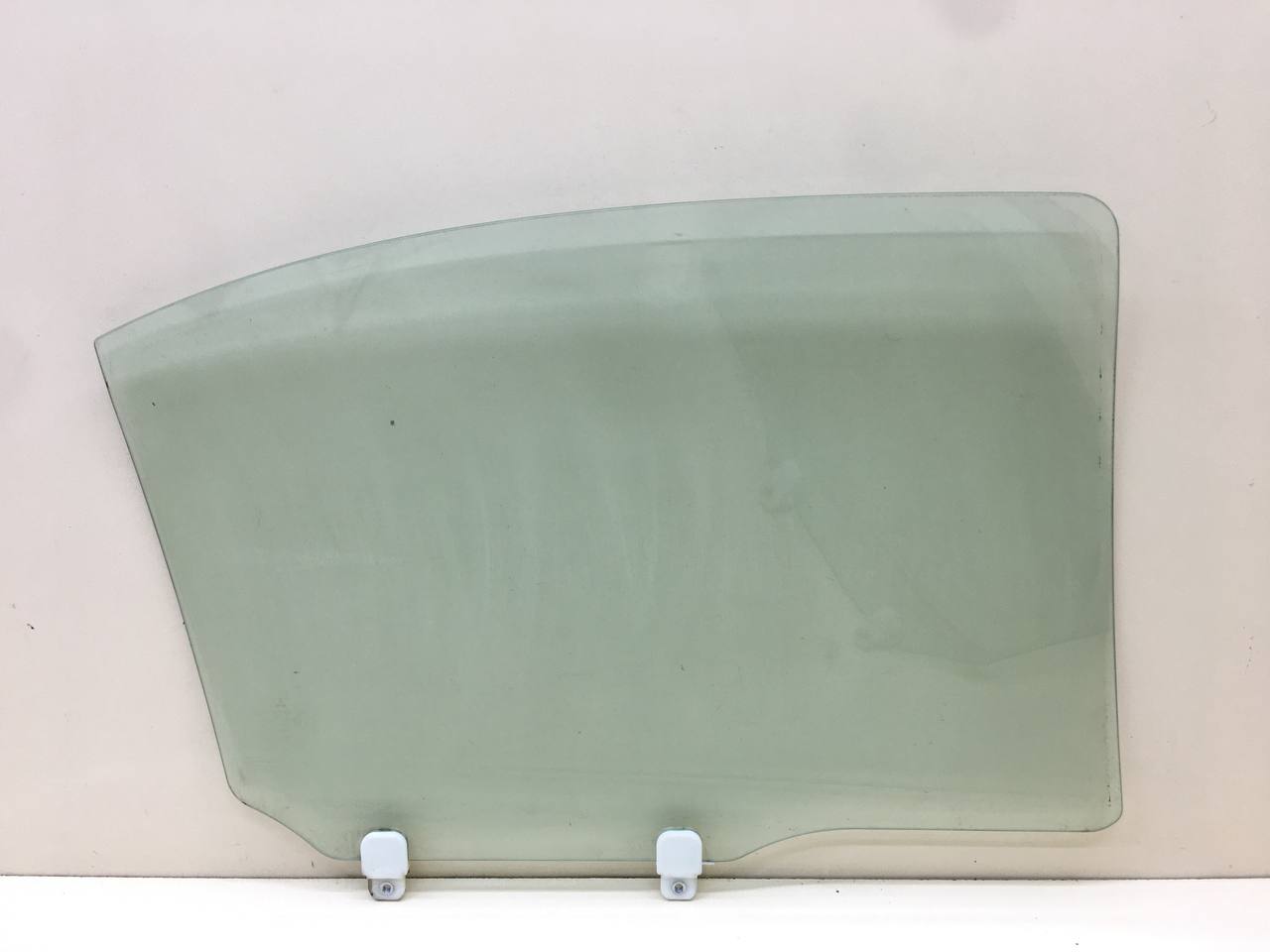 Стекло двери задней левой Mitsubishi Lancer X (CX, CY)  2007>