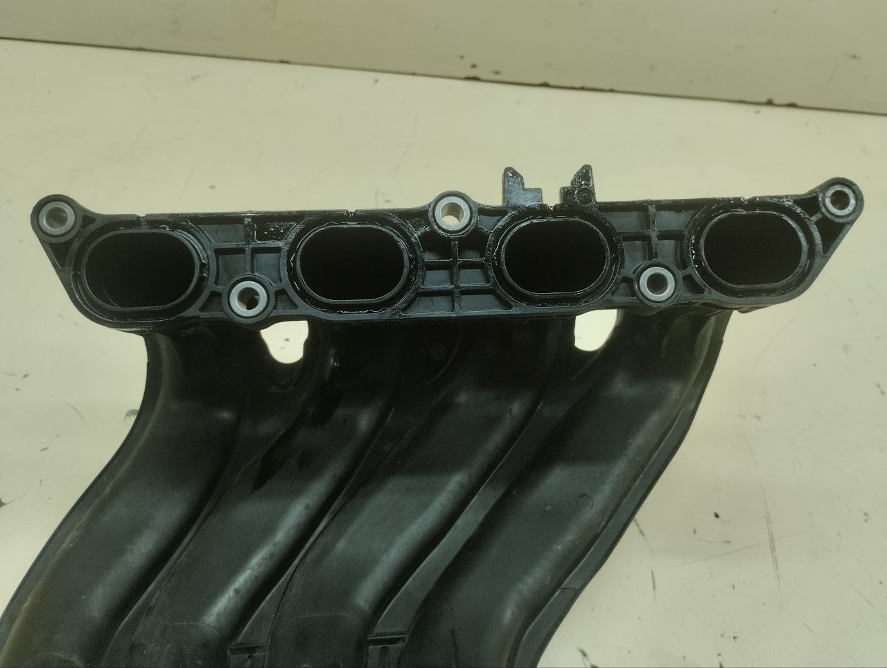 Коллектор впускной Renault Duster (HSA, HSM) 2012> Коллектор впускной Renault Duster (HSA, HSM) 2012>