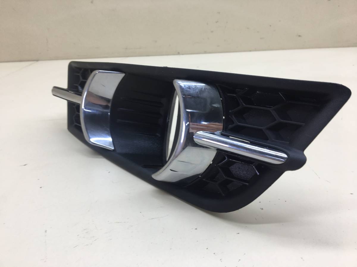 Рамка противотуманной фары правой Chevrolet Cruze (J300) 2009-2016