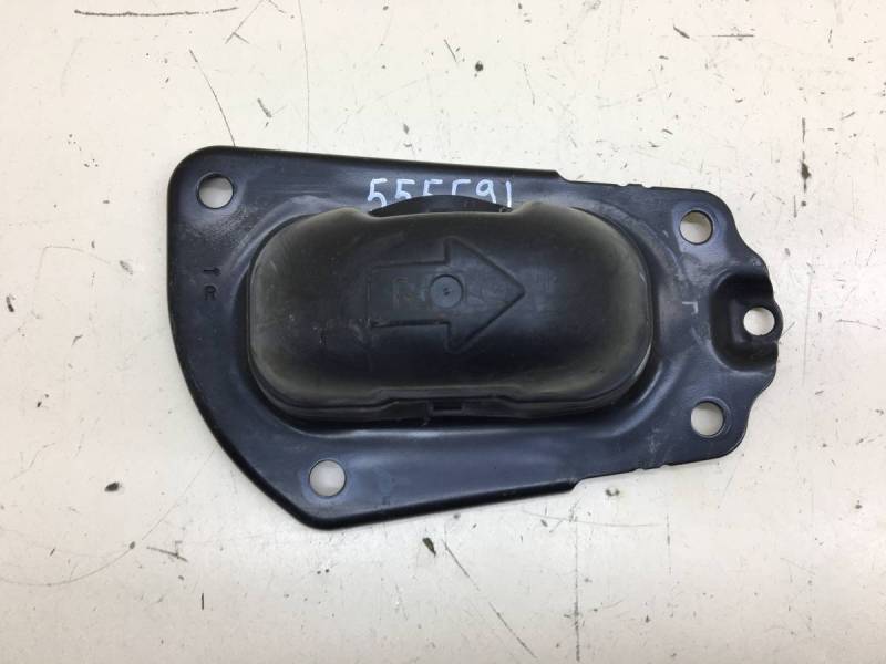 Кронштейн Toyota Camry (XV70) 2017>