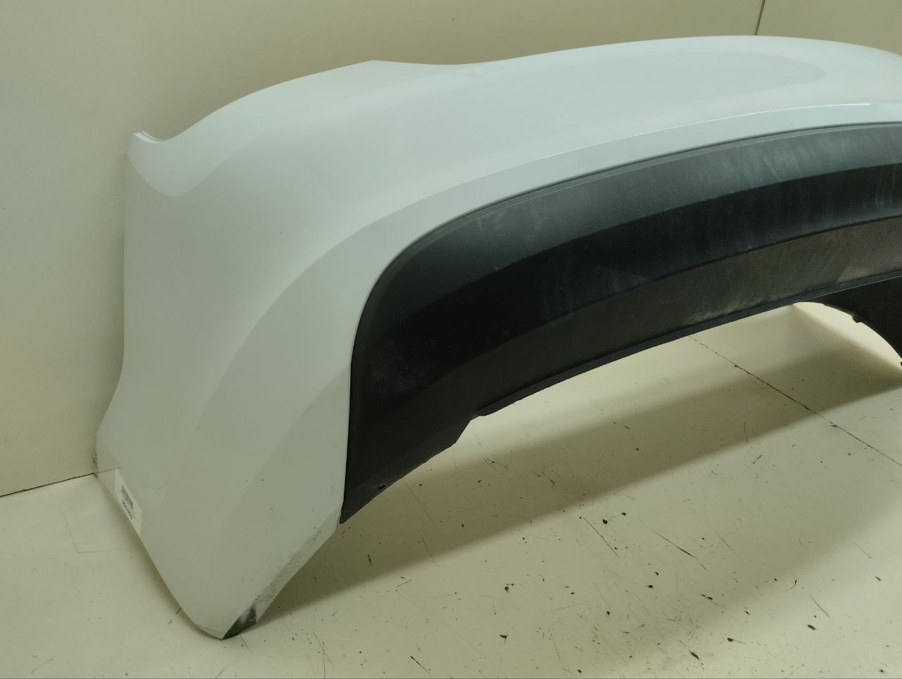 Бампер задний Skoda Rapid 2012-2020 Бампер задний Skoda Rapid 2012-2020