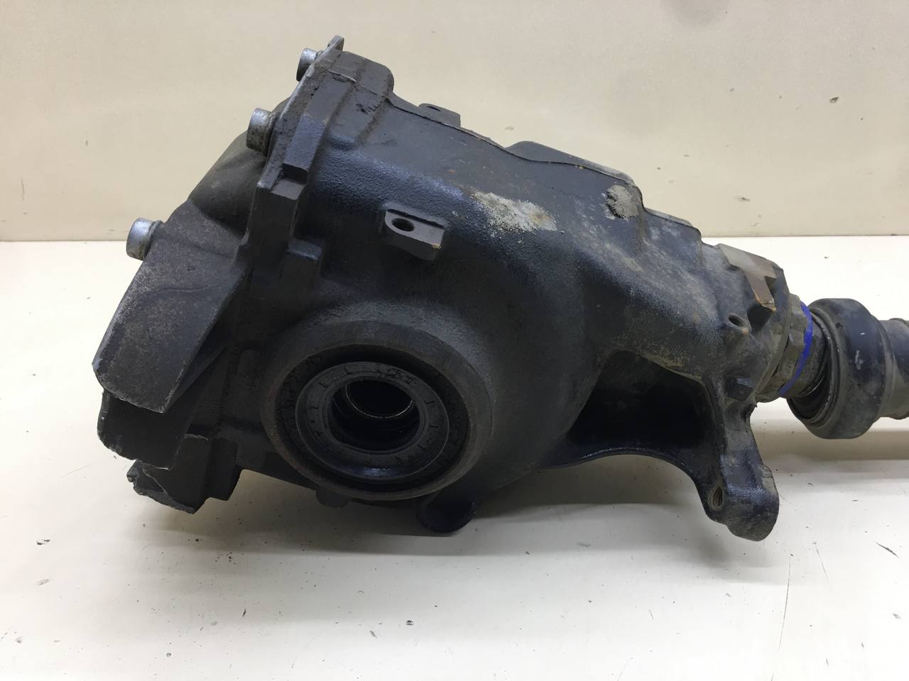 Вал карданный BMW X5 F15/F85 2013-2018 Вал карданный BMW X5 F15/F85 2013-2018