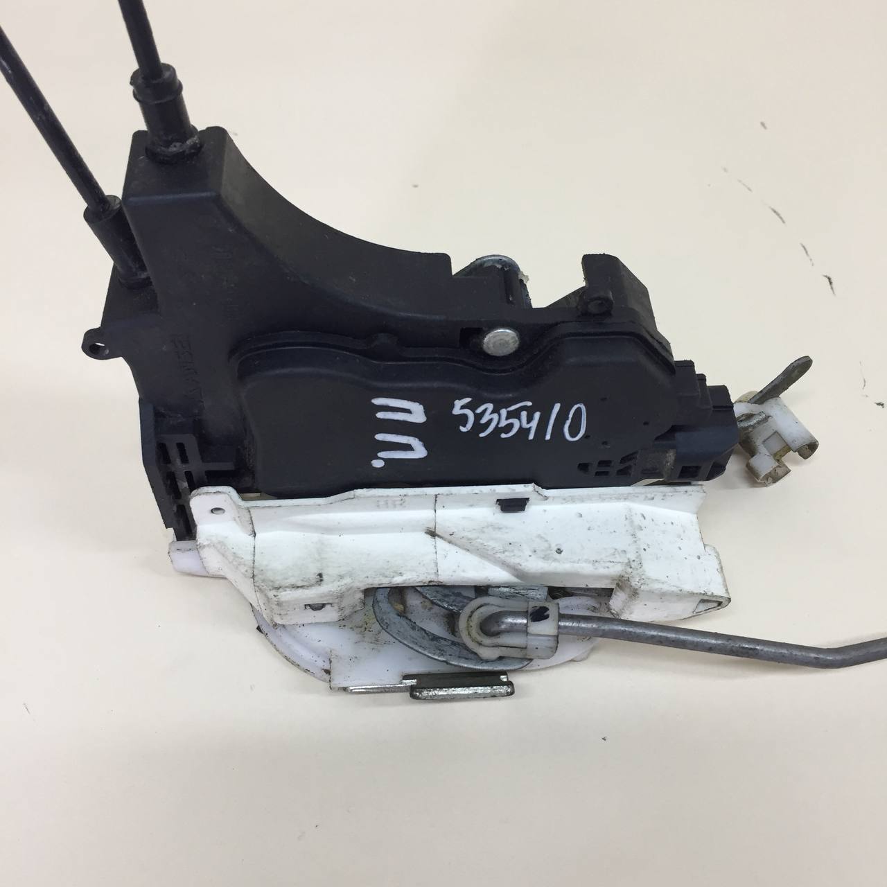 Замок двери передней правой Mitsubishi Lancer X (CX, CY)  2007>