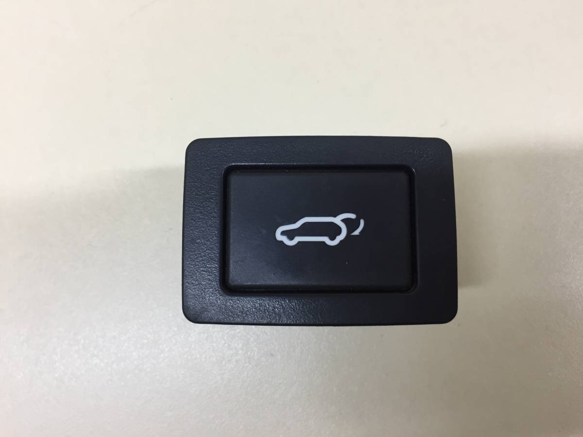 Кнопка открывания багажника Hyundai ix55 2007-2013