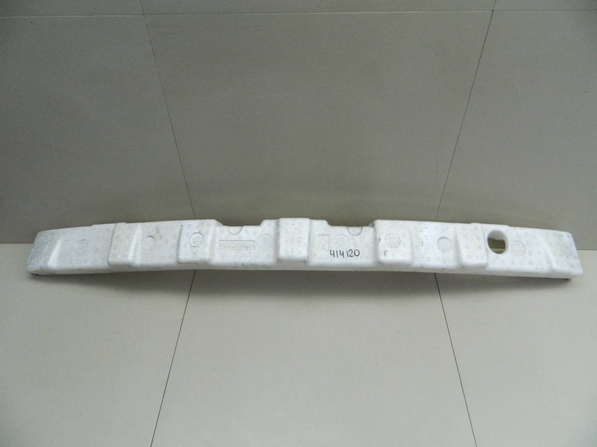 Наполнитель переднего бампера Toyota Prius (W20) 2003-2009