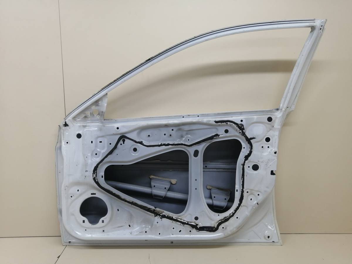 Дверь передняя правая Honda Accord 8 (CU) 2008-2013