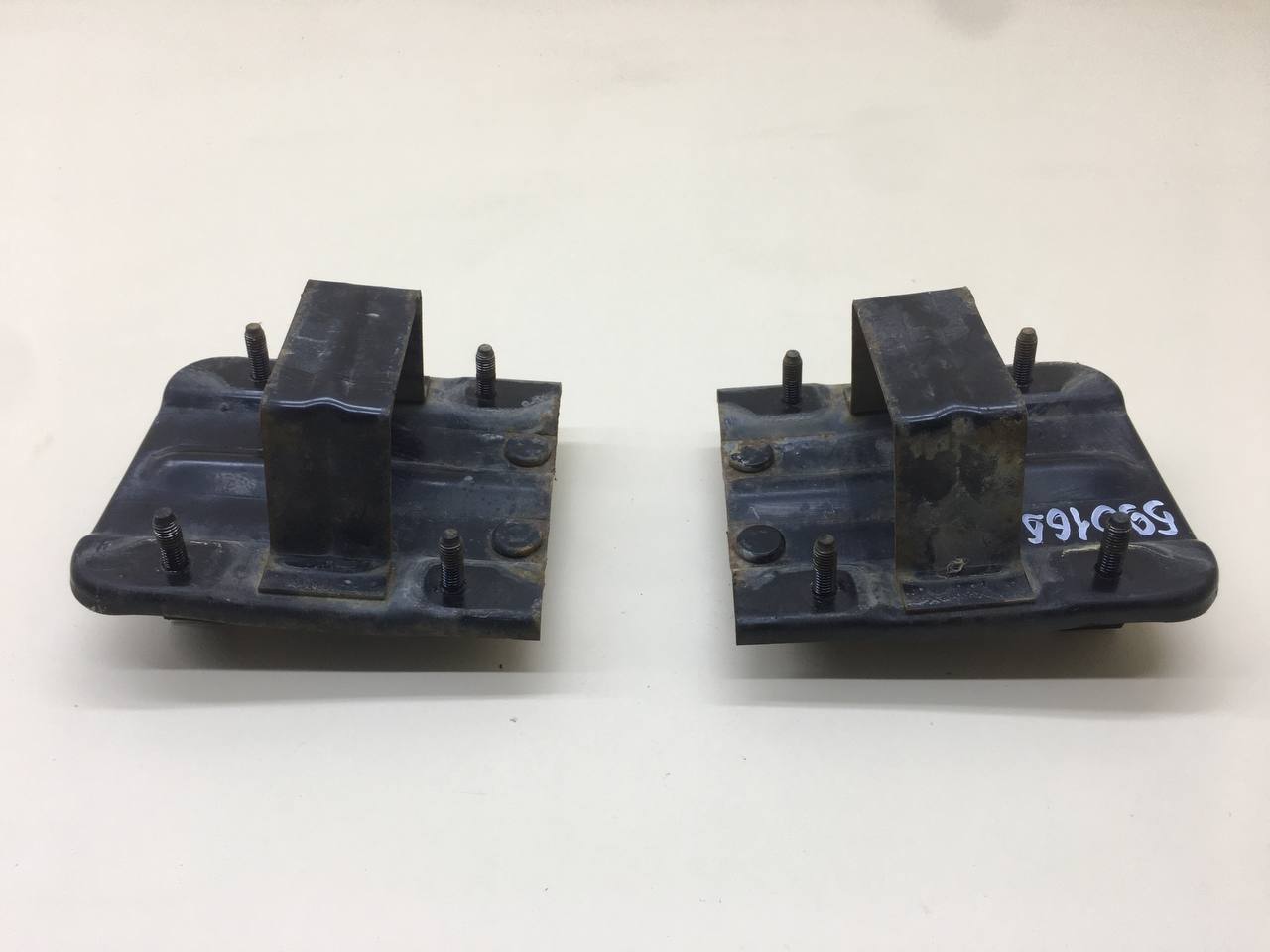 Кронштейн усилителя переднего бампера Chevrolet Lacetti (J200) 2003-2013