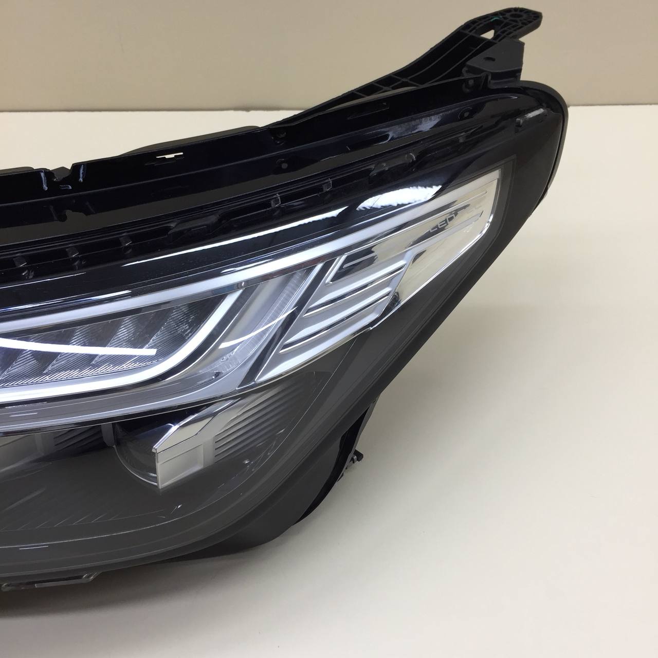 Фара левая EXEED VX 2020>