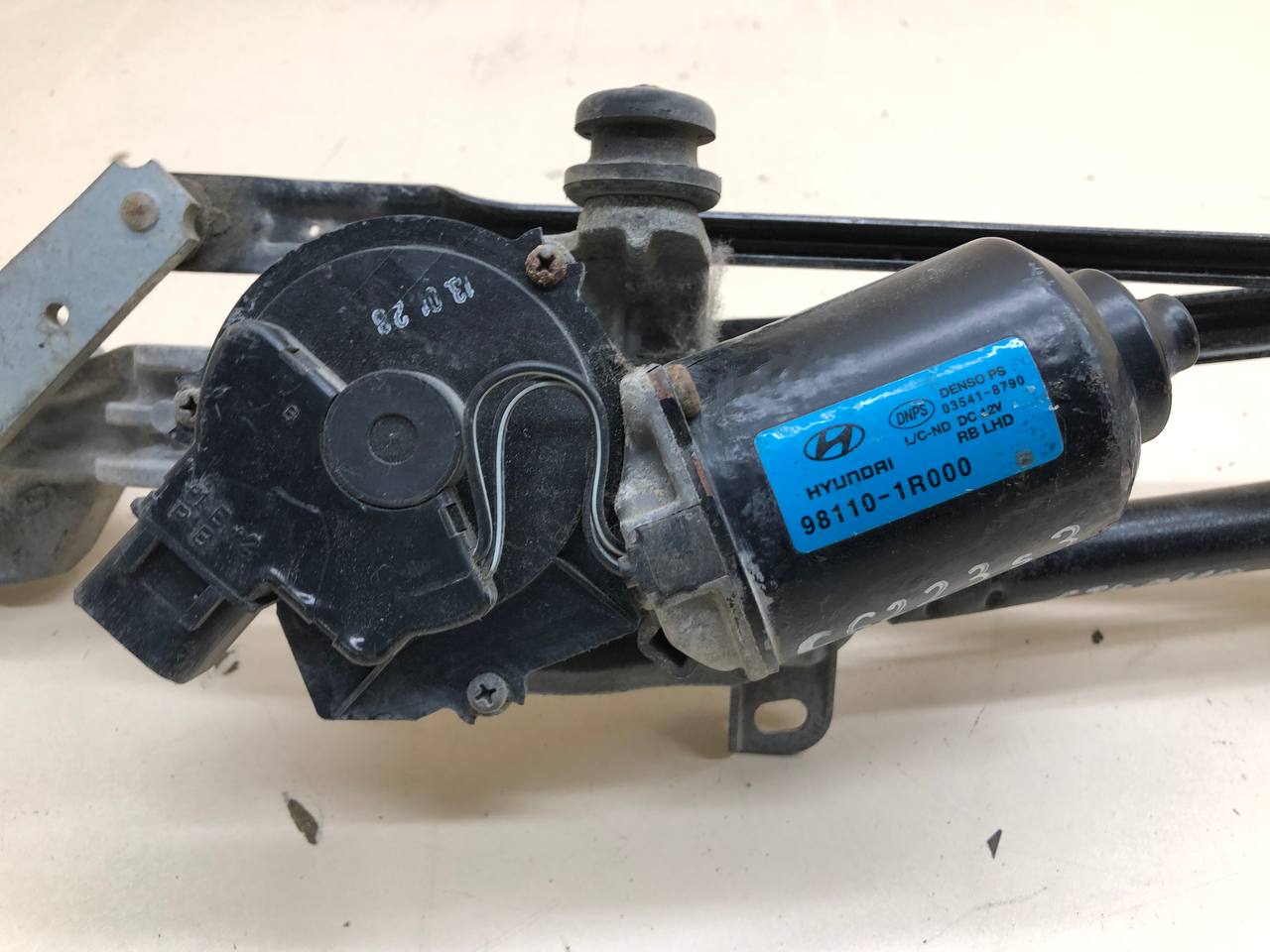 Трапеция стеклоочистителей Hyundai Solaris (RB) 2010-2017