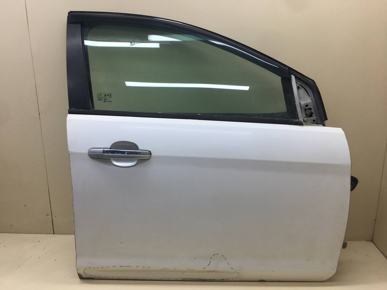 Дверь передняя правая Ford Focus 2 (DB) 2008-2011 Дверь передняя правая Ford Focus 2 (DB) 2008-2011