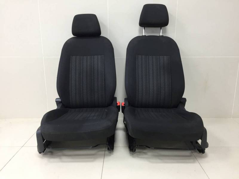 Сиденье (комплект) Volkswagen Polo (MK5) 2011-2020